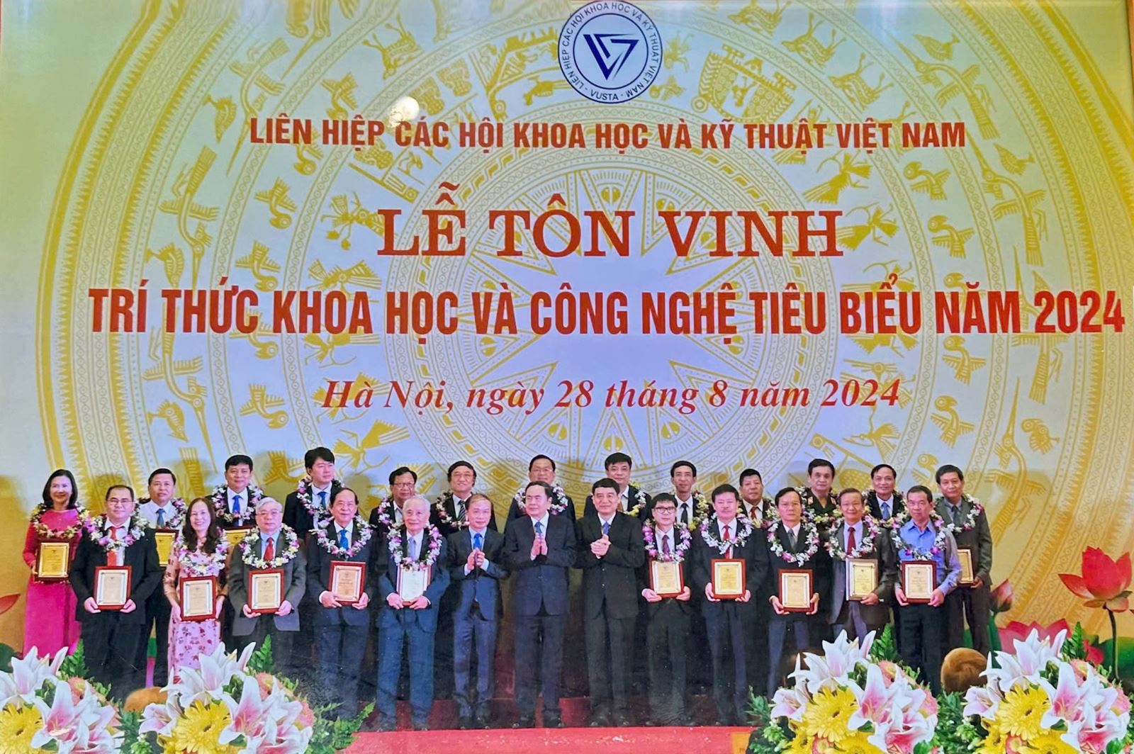 Ba nhà khoa học của Trường Đại học GTVT được công nhận danh hiệu “Trí thức Khoa học và Công nghệ tiêu biểu” năm 2024