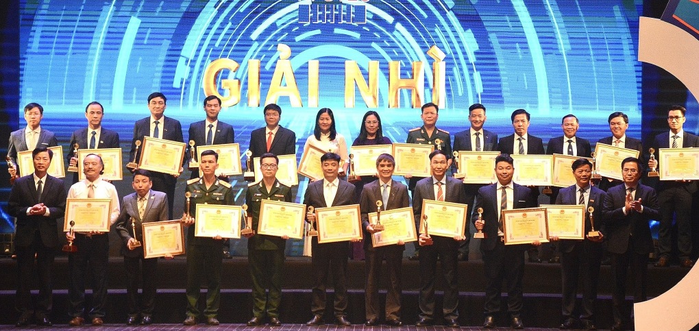 Giải pháp công nghệ của nhóm nghiên cứu Trường Đại học Giao thông vận tải đạt giải Nhì tại Hội thi Sáng tạo kỹ thuật toàn quốc lần thứ 17