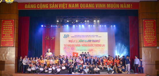 Chương trình Hội diễn văn nghệ “Tự hào 80 năm – vững bước tương lai” chào mừng 80 Ngày truyền thống trường đại học Giao thông vận tải 15/11/1945-15/11/2025.