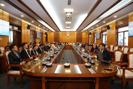 Gặp mặt ủy viên ban chấp hành công đoàn trường qua các thời kỳ nhân dịp 80 năm ngày truyền thống trường đại học Giao thông vận tải (15/11/1945-15/11/2025)